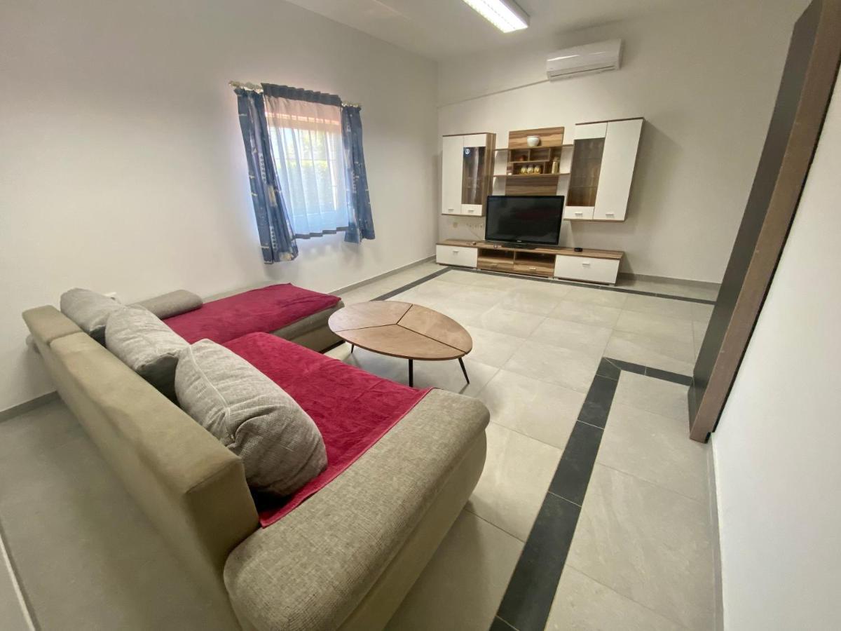 Apartments Stojanovic Vir Exterior photo